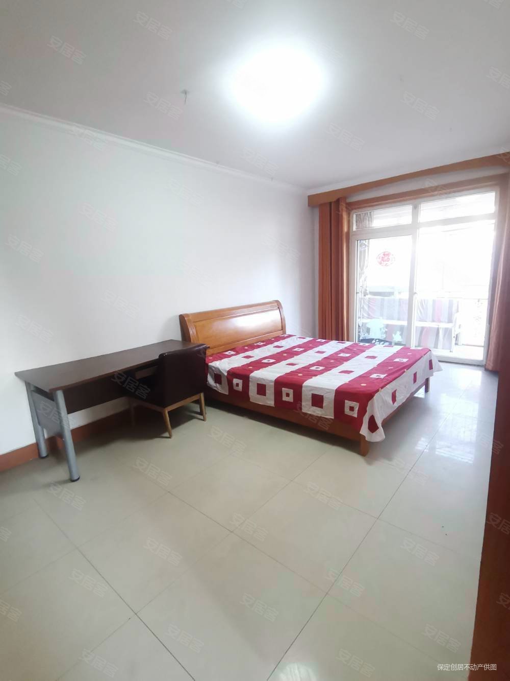 秀兰城市花园3室1厅1卫104.1㎡南73万