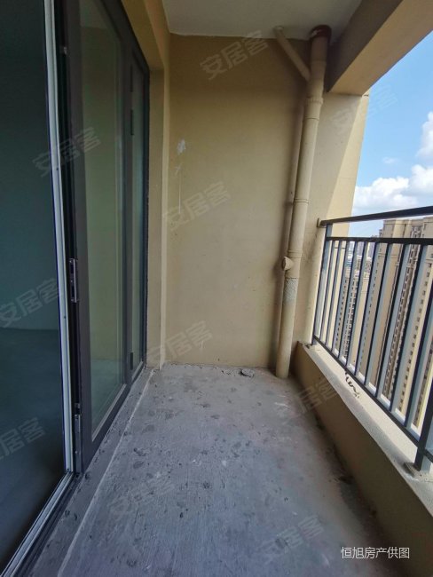 低总价 两室 送小书房 全明 送地下室 附属近 清盘特价,中冶德馨苑