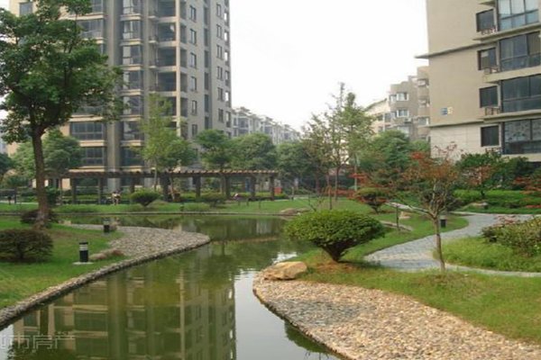 杭州小区 滨江小区 彩虹城小区 临江花园 临江花园怎么样发布于2016年