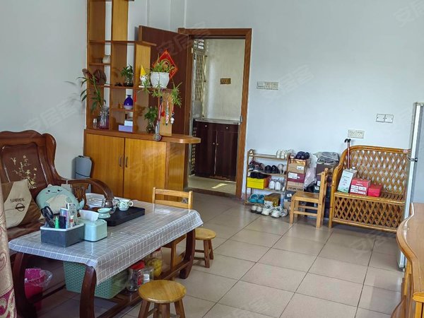 【多图】美景花园,光明租房,新上 美景花园 三房两厅一卫 房子很干净