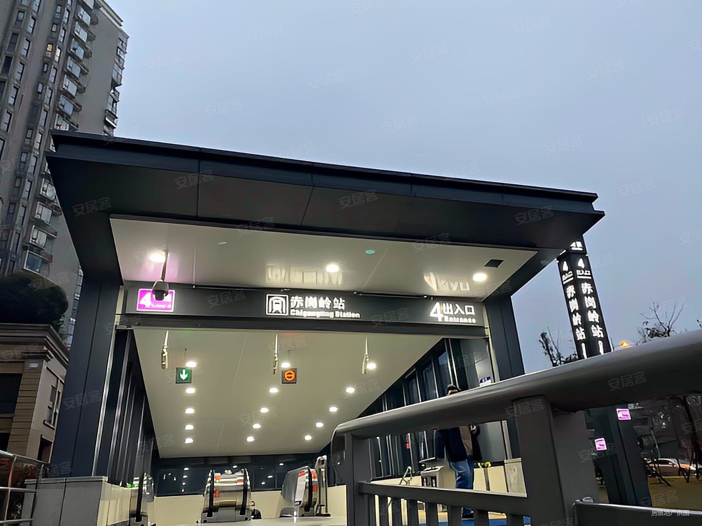 丽星景园3室2厅2卫129.77㎡南北116万