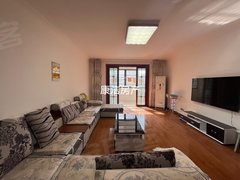 桐城文昌中业广场桐中边 周边位置佳 精装三室双卫全民户型 南北通透采光好出租房源真实图片