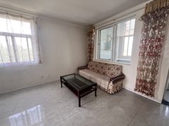 枣庄市中东湖商圈福安小区 2室1厅 1000元月  精装 拎包入住出租房源真实图片
