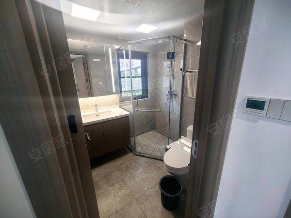 徐州新城奥体中心莫奈公馆莫奈公馆 一楼 装修好 家具齐全出租房源真实图片