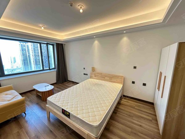 昆明官渡巫家坝万科翡翠二期(商住楼)万科翡翠精装公寓,带家具家电