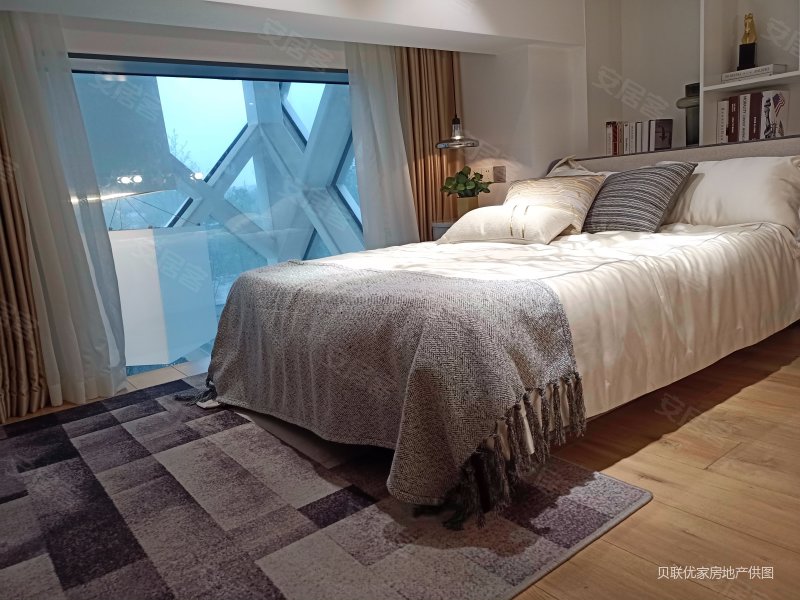 成都房产网>成都二手房>成华二手房>二仙桥二手房>源滩国际社区(商住