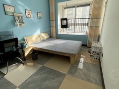 淮安清江浦淮海南路不是中介,四季金辉大小单间,主卧独立卫,300起租价格实惠。出租房源真实图片