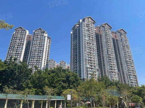 广州荔湾环市西岭南湾畔岭南湾畔 3室2厅1卫 南北通透 精装修 电梯房