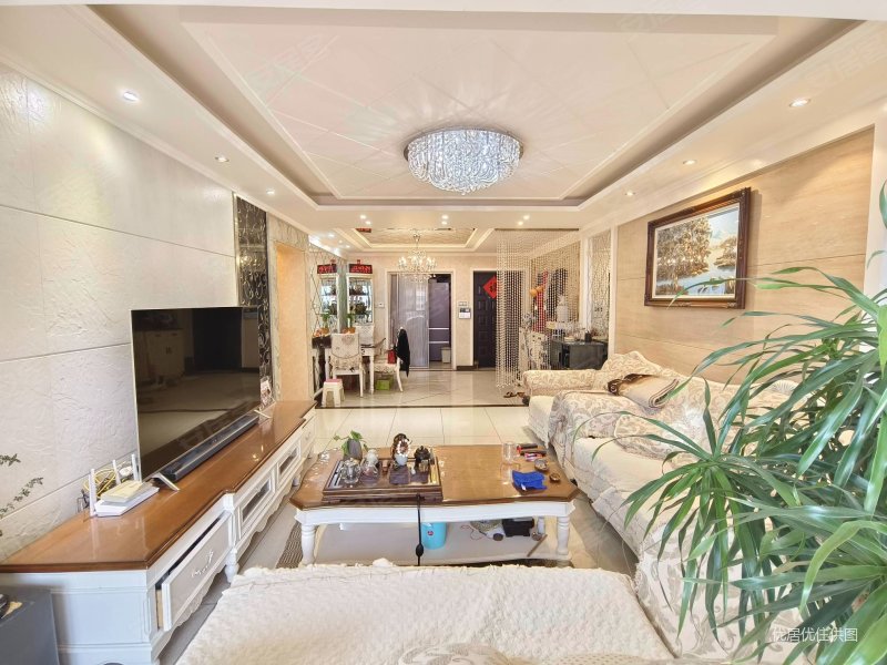 铁路局仁恒国际3室2厅2卫精装修阳光房