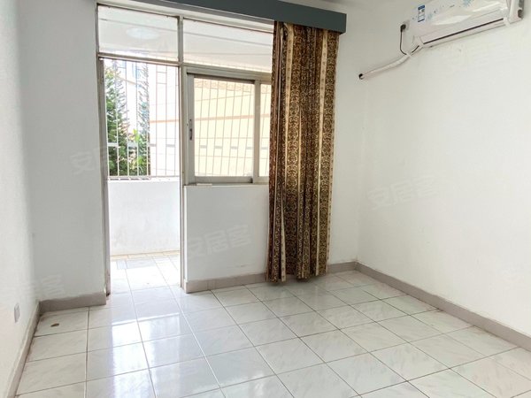 【多图】莲花二村,莲花村租房,莲花二村2房2厅2阳台房子状态一般,但是