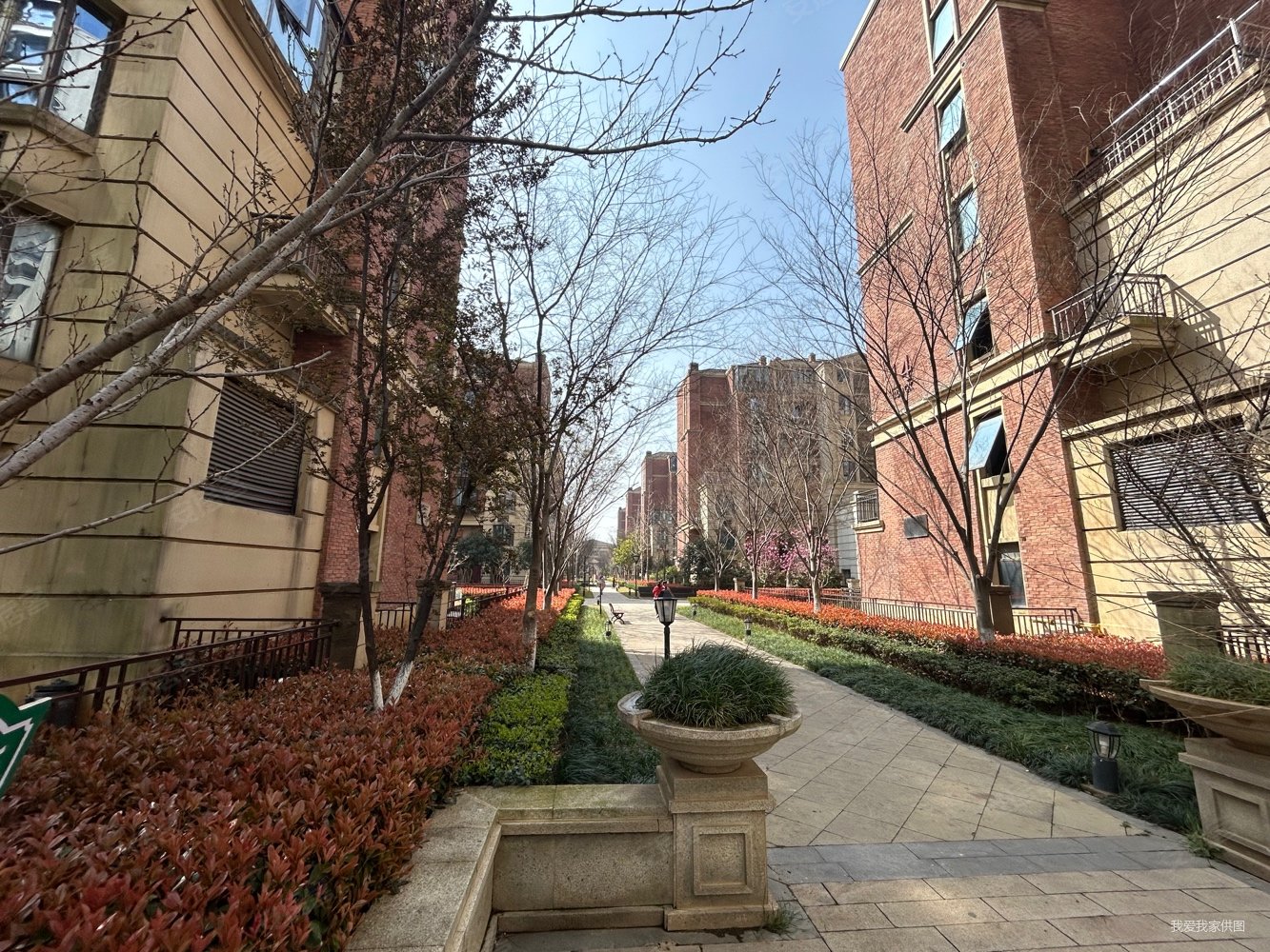 绿地新出洋房130平1368万好楼层好采光好价钱