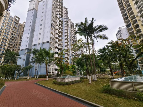 南宁青秀凤岭北保利凤翔花园青秀凤岭北航洋城地铁口 电梯配齐两房