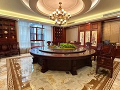 南宁青秀凤岭南东盟商务区独栋带院子别墅出租，带家私家电，停车方便，可商住。出租房源真实图片