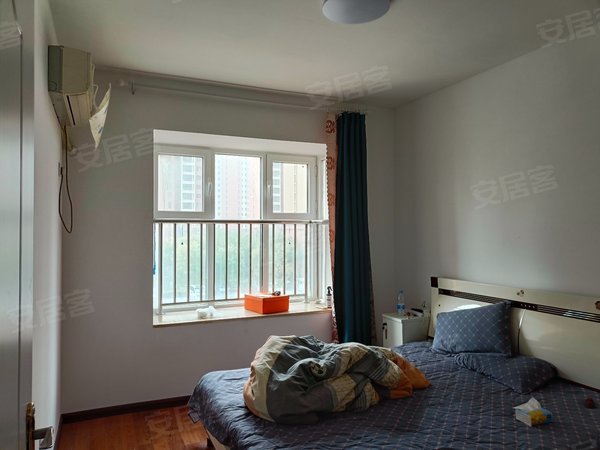 天津塘沽北塘街欣丰苑欣嘉园 欣丰苑 通透两室 近公交车站出租房源