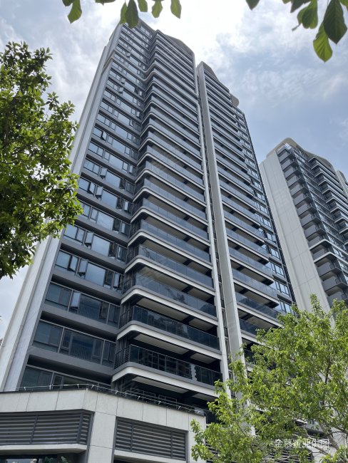 阳光城江南檀悦4室2厅2卫116.46㎡南北90万