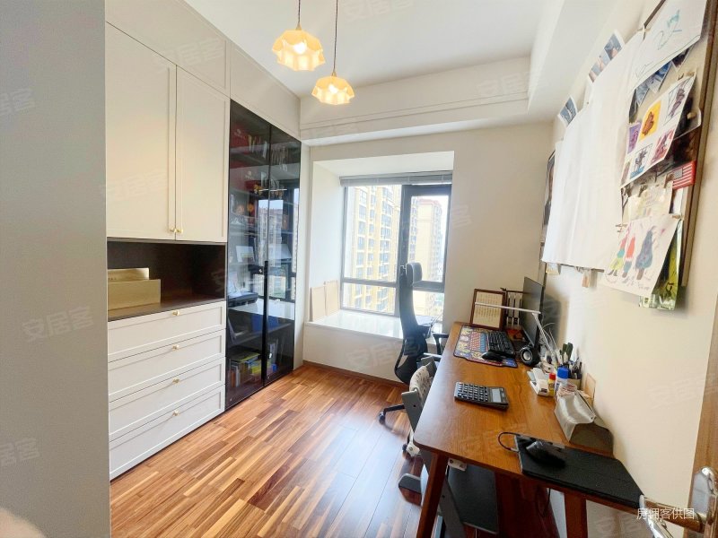 城投置地梧桐栖2期 装修好 环境好 满二 医疗配套成熟