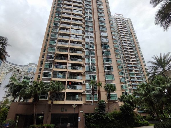 深圳福田新洲绿景花园(二期)地铁口公寓出租房,免中介费,多米公寓出租