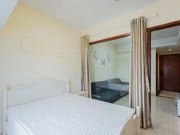 深圳南山南油南园枫叶公寓枫叶公寓 精装修 两房一厅  高楼层 采光号