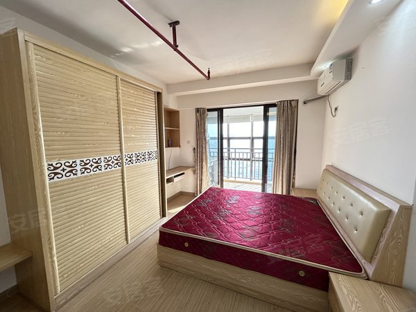 世纪大道市政府旁伴山御景临近新市医院带阳台公寓