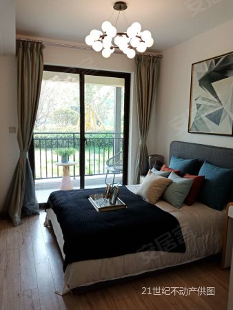 和昌林与城员工福利房出售,单价10600,首付分