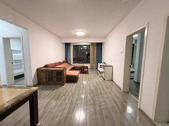 拉萨城关布达拉宫广场东郊！！洲际酒店旁！三室好房出租！全天采光！户型好！随时看房出租房源真实图片