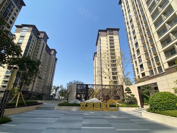 福州晋安前横路城投鹤鸾郡东二环鹤鸾郡出租,两个大阳台,省儿童医院