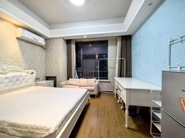 金华金东多湖万达广场万达广场楼上 家具家电齐全 真实租金 可随时看房 拎包住出租房源真实图片