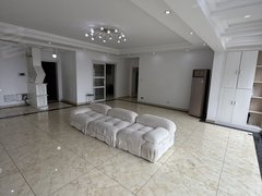 永康永康市区天鹅路商业街总部万达附近 横厅大平层 空租可配齐 喜欢现场来看出租房源真实图片