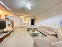 桂林象山中山南路可短租万象城旁彰泰鸣翠新城精装修电梯3房家电家具齐全拎包入住出租房源真实图片