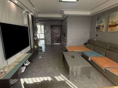 阿拉尔幸福路国际商贸城三五九小区电梯房，三室两厅两卫精装修，家具家电齐全，拎包入住出租房源真实图片