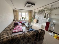 阿拉尔幸福路国际商贸城御景嘉苑  两室两厅 房子干净整洁 周边配套成熟出租房源真实图片