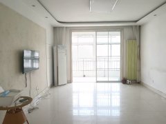 潍坊临朐临朐城区近实验，精装三室两厅，带家具家电，可拎包入住出租房源真实图片