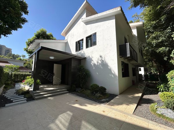 深圳南山蛇口鲸山别墅独栋别墅6房大花园全新住家舒适着急租随时可以