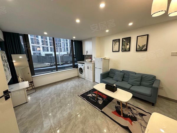 无锡新吴江溪中邦欢乐颂(押一付一)地铁口欢乐颂复式公寓,干净整洁