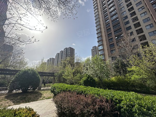 北京大兴亦庄林肯公园(b区)无虚假 林肯公园b区  小区 配置齐全 高层