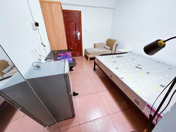 深圳南山大学城大磡一村南山西丽 大磡村 精装单间 电梯房 通燃气 民
