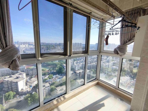 九龙仓时代上城繁华里 精装两房 近扬名花园 金科世界城 芦庄