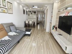 合肥新站天水路天水路小学旁 长虹世纪荣廷 3房2厅 边户 家电齐全 随时看出租房源真实图片