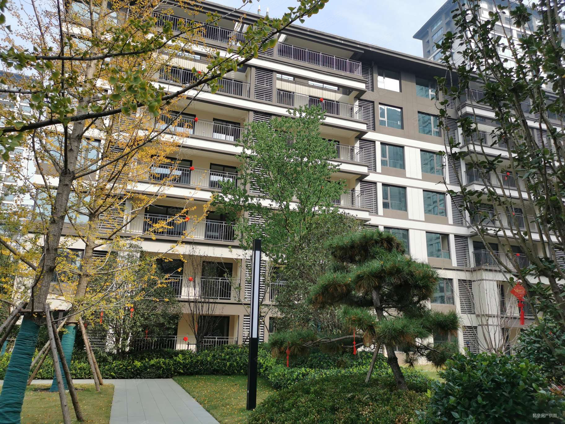 本周必卖 业主急售 赔钱出 电梯洋房 钥匙在手 随时看,绿都中梁青云赋