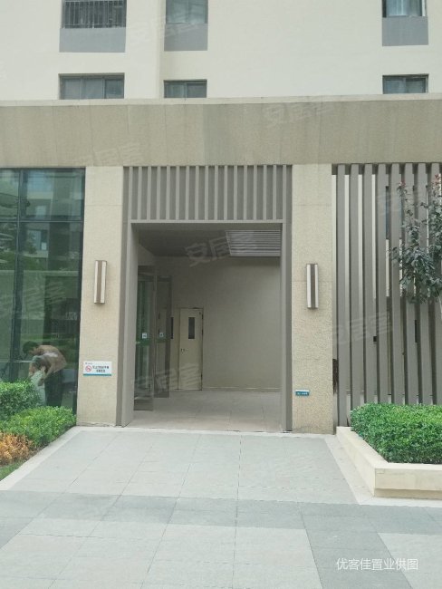 浐河 边 性价比小三室 南向视野 开阔,周边环境优美,御锦城悦珑湾二手