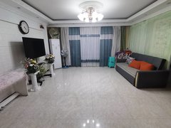 沈阳于洪荷兰村新上靓马鹏泰花园联排别墅精装修看房方便价格合理出租房源真实图片