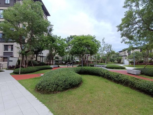 南宁兴宁三塘联发臻境联发臻境(洋房)拎包入住 大客厅 新房出租 方便