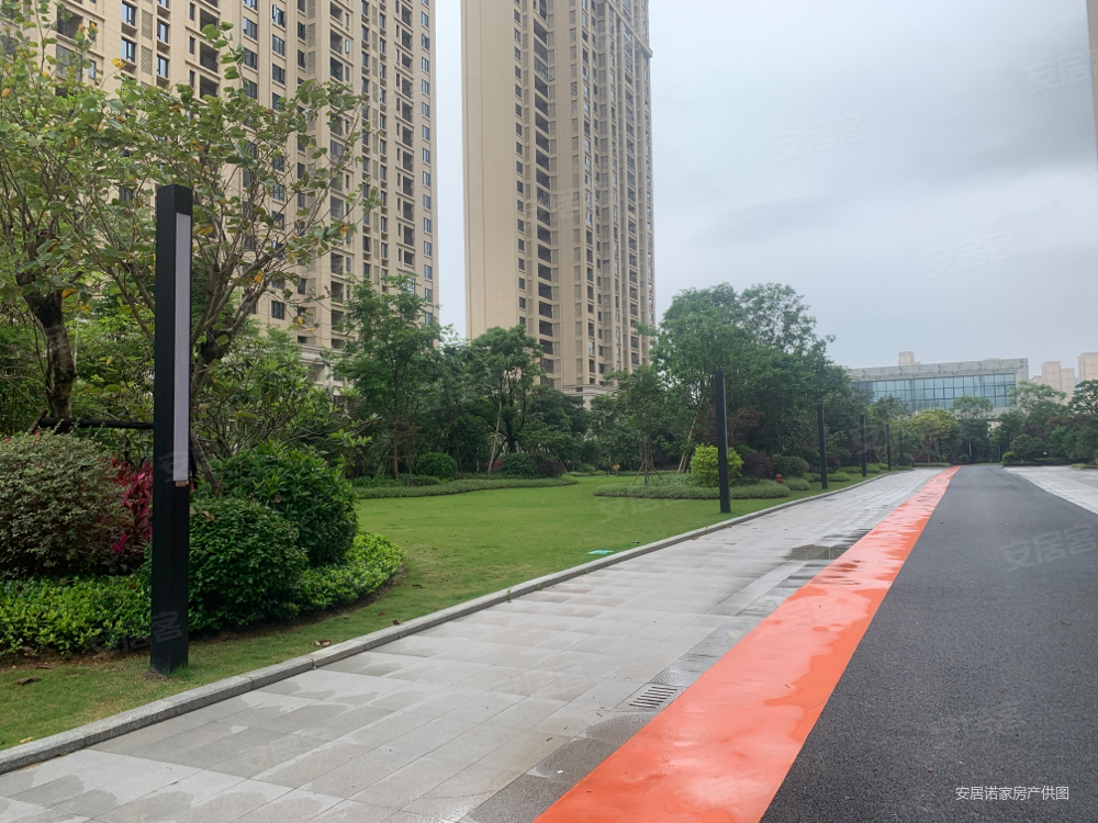 世茂璀璨滨江福清