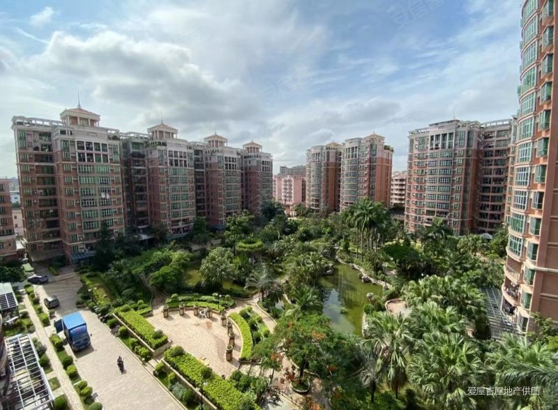 金美花园新区,中高楼层,精装修,采光好,保养好