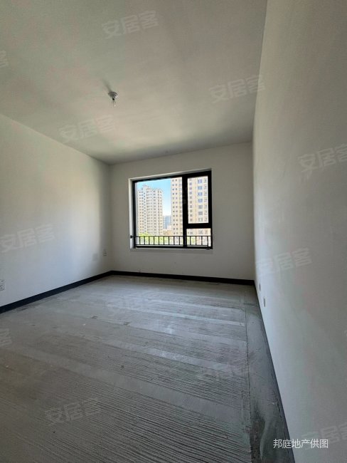 廊坊孔雀城悦府3室2厅2卫150㎡南北340万