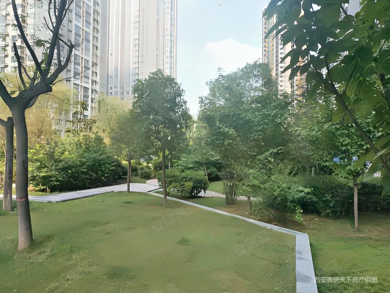 宏府鹍翔九天2室2厅1卫96㎡南100万