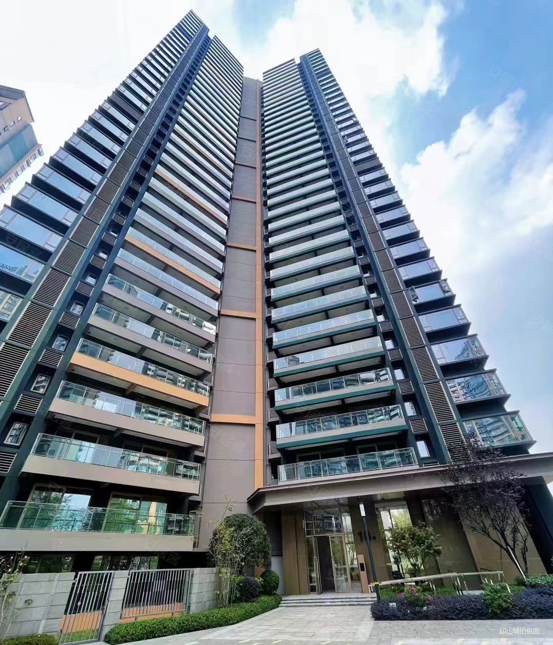 仅198w新鸿基悦城港式大横厅清水套四双卫包税