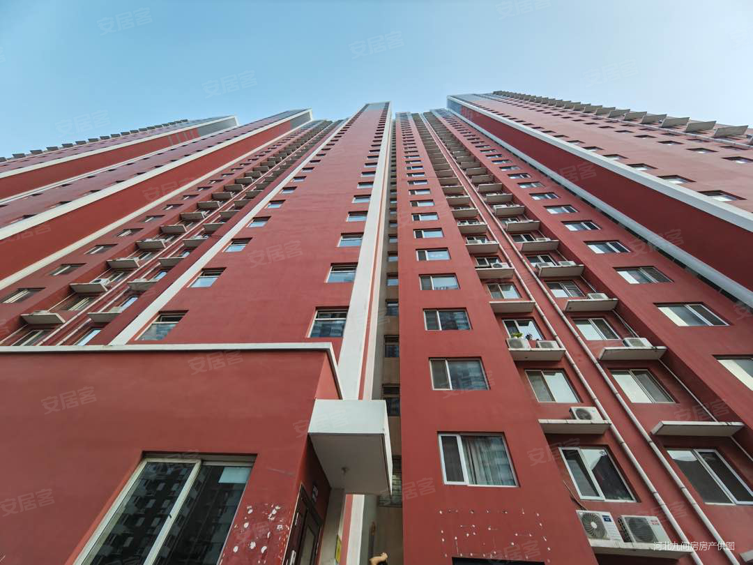 新一代c区2室2厅1卫93.5㎡南85万