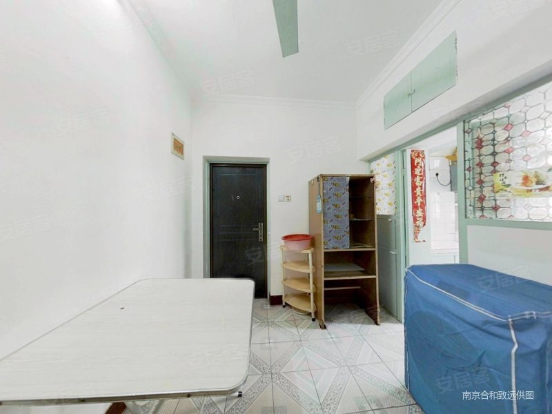 樱铁村小区密度低医疗配套成熟中间楼层满五正南朝向