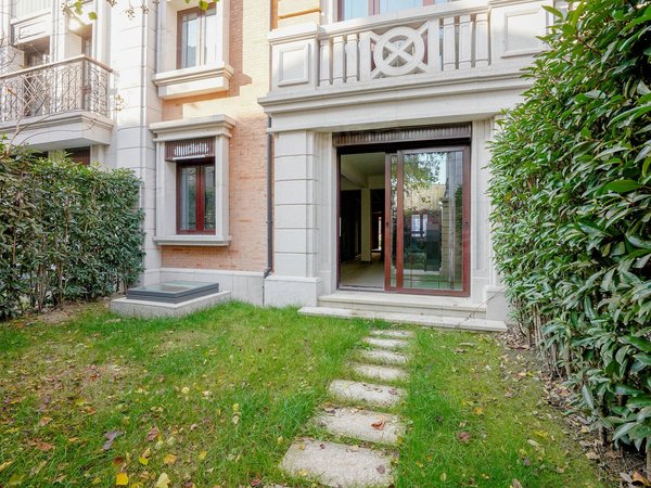 上海黄浦豫园露香园(别墅)房源采光好,南北通透,业主诚意出出租房源